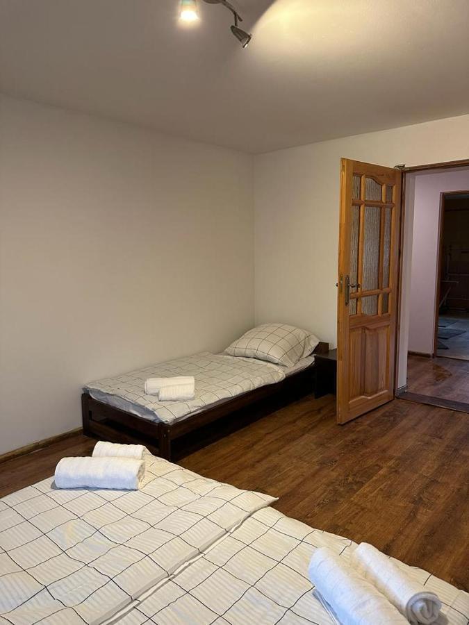 Agroturystyka Alpaka Konradow Apartment Konradow  Exterior photo